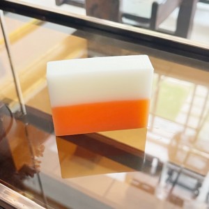 Factory wholesale cross-border glutathione papaya quercetin handmade essential oil soap 100g